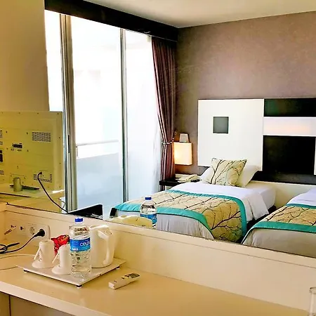 Blue Garden Otel 4*